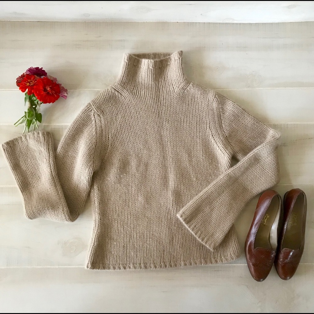 French Connection angora sweater - Picture 5 of 11